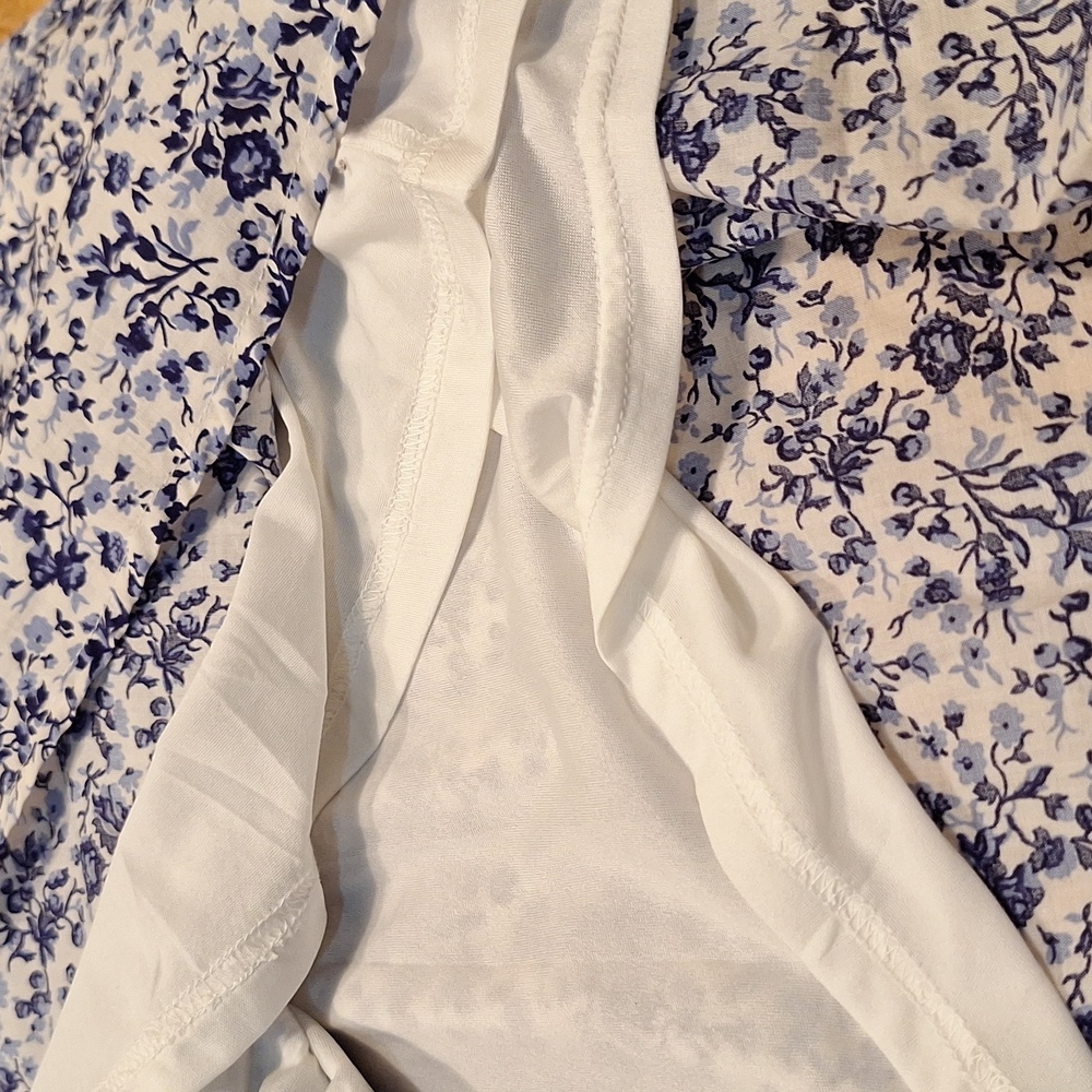 H&M Ruffle Wrap Dress Lg Blue Floral Puff Sleeve V-Neck Cotton Mini Preppy BW - Picture 11 of 12